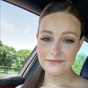 Meet your Posher, Natasha